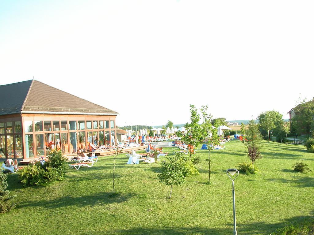 Apartman Golf Lux Bük Esterno foto