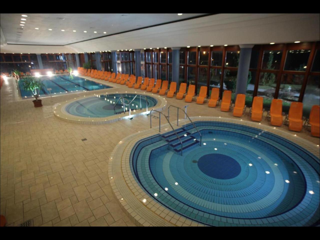 Apartman Golf Lux Bük Esterno foto