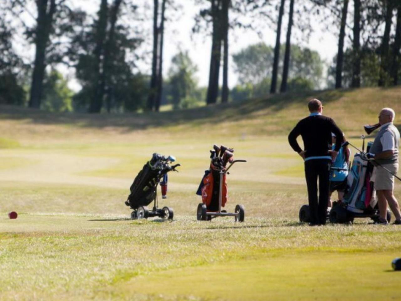 Apartman Golf Lux Bük Esterno foto